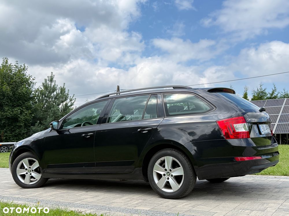 Skoda Octavia 1.6 TDI Edition - 12