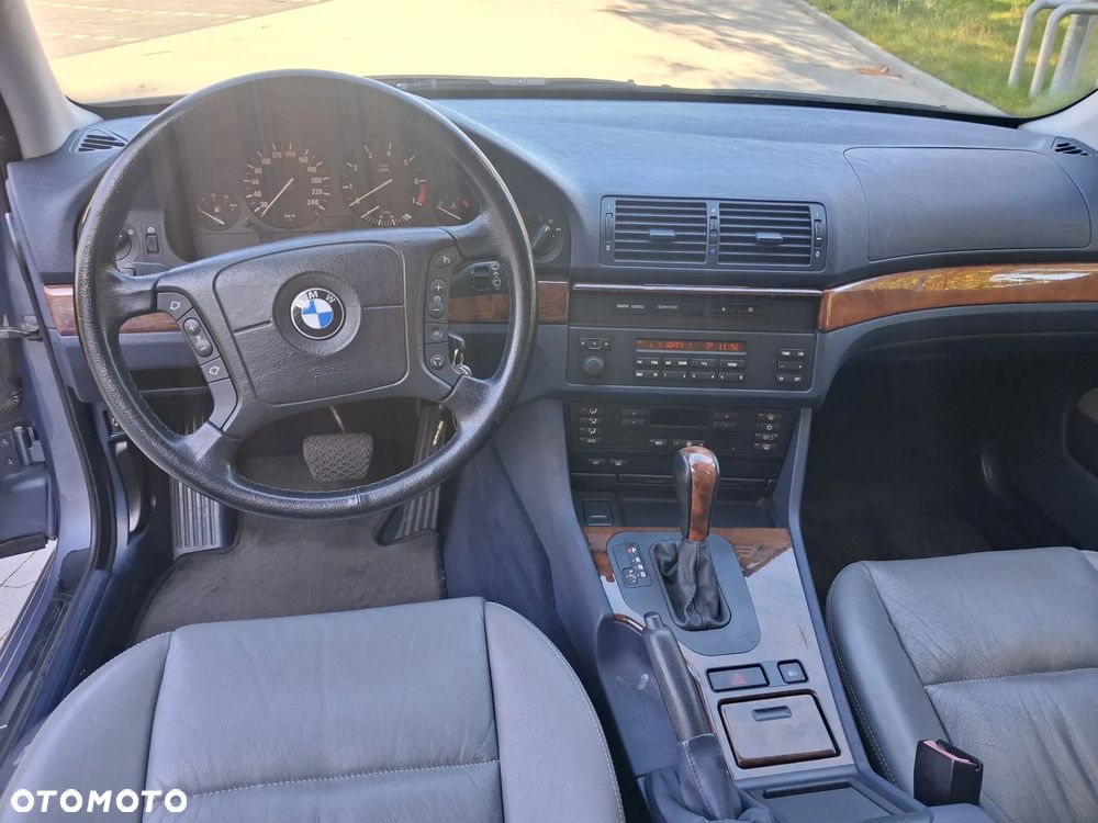 BMW Seria 5 2000