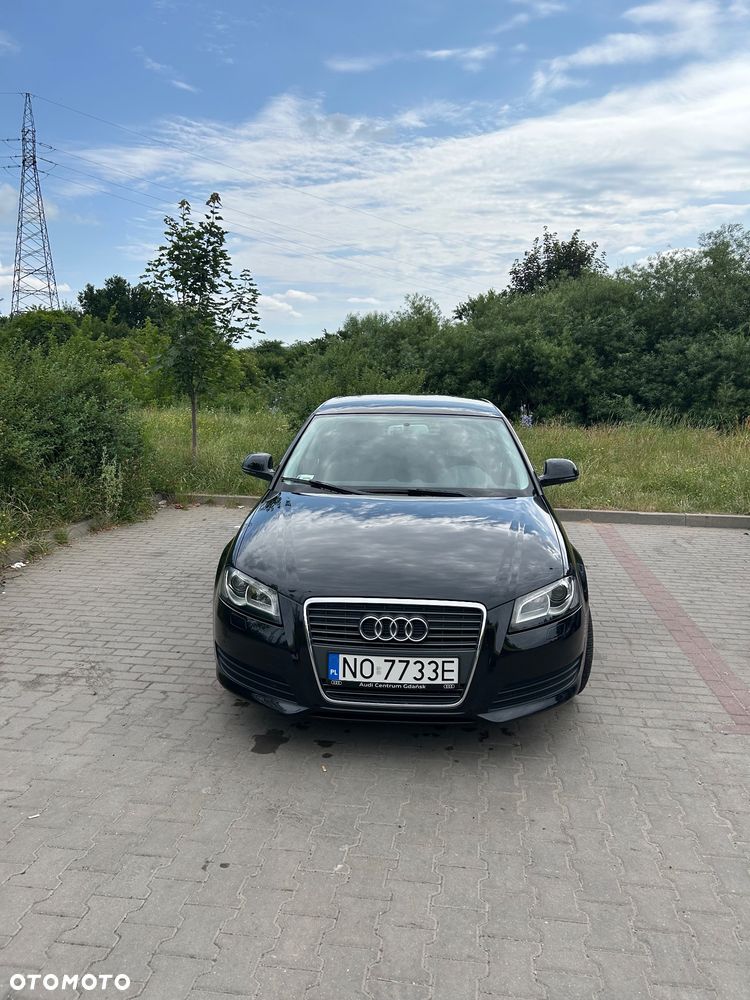 Audi A3 Sportback 1.4 TFSI Ambiente - 2