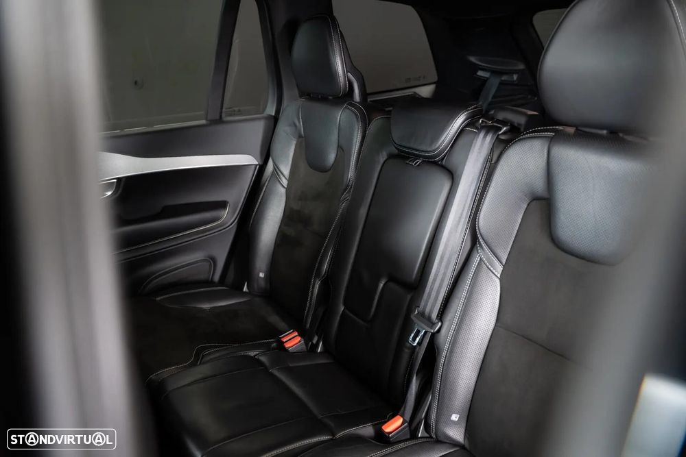 Volvo XC 90 2.0 D4 R-Design - 44