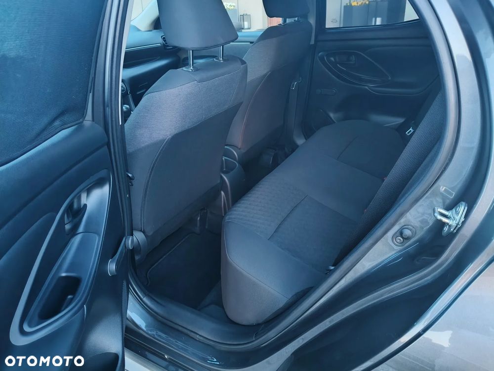 Toyota Yaris 1.5 Comfort - 10