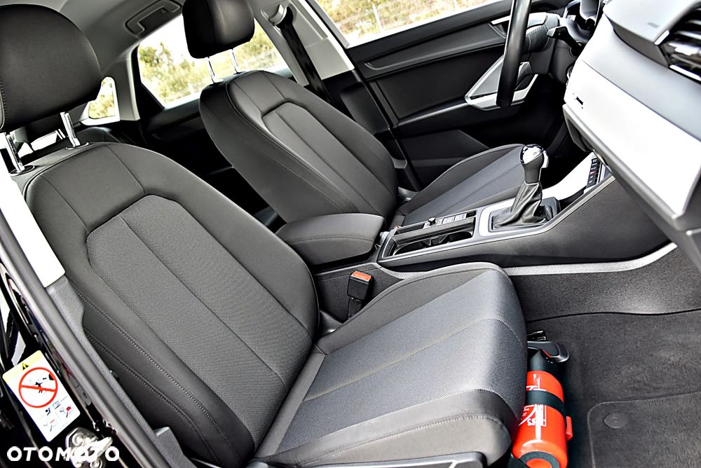 Audi Q3 35 TFSI S tronic - 22