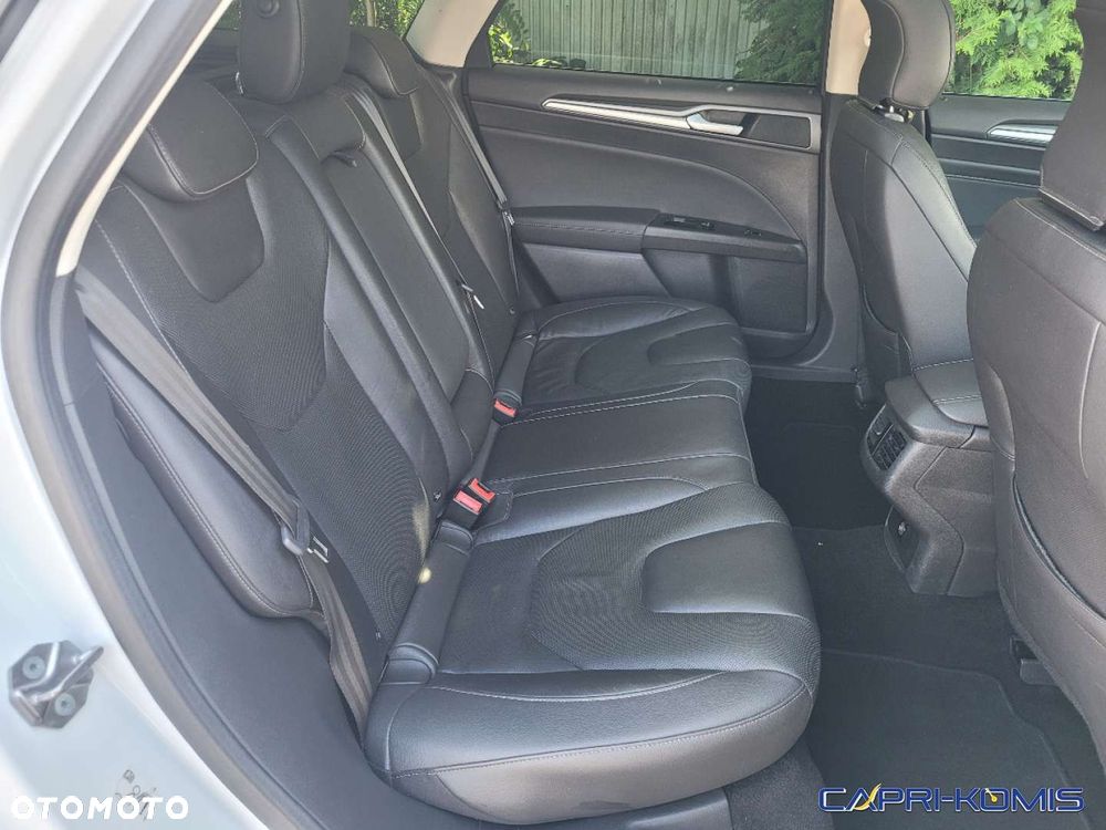 Ford Mondeo SW - 14