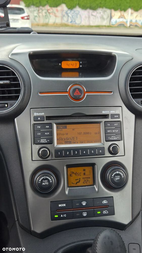 Kia Carens 2.0 EX - 8