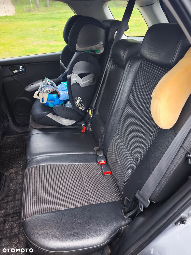 Kia Sportage 2.0 CRDi Expedition - 9