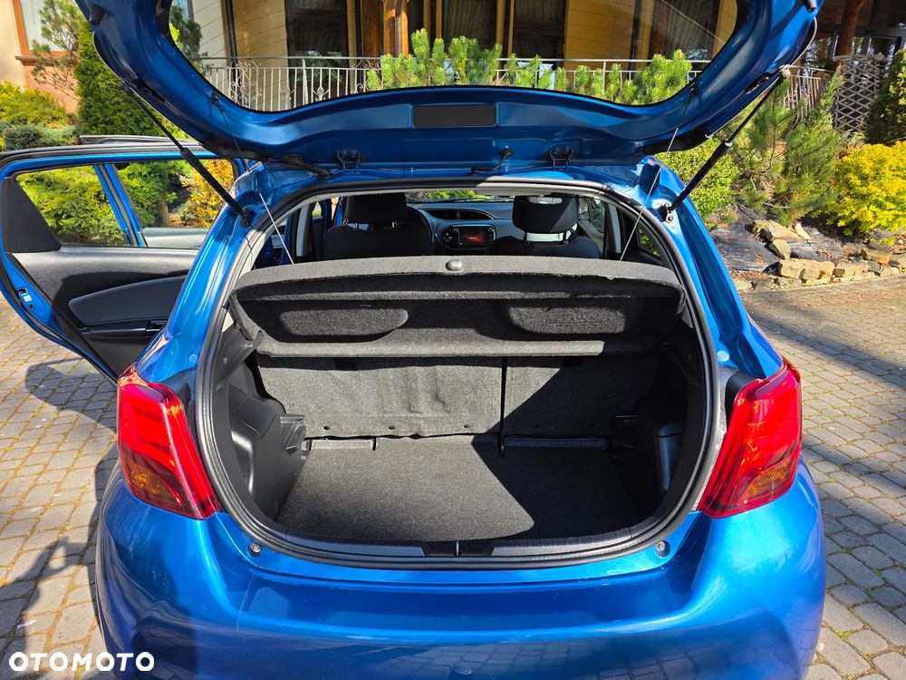 Toyota Yaris 1.33 VVT-i Executive - 21