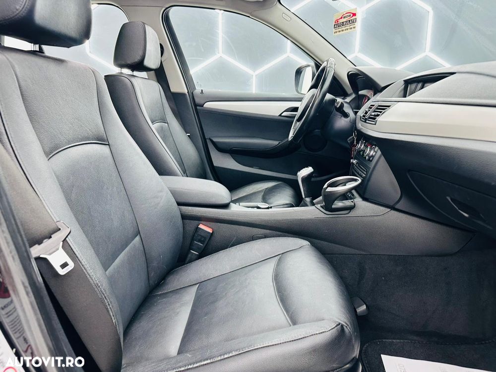 BMW X1 xDrive18d - 16