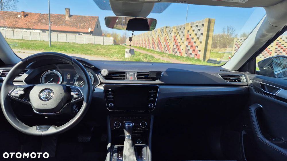 Skoda Superb 2.0 TSI Style DSG - 9