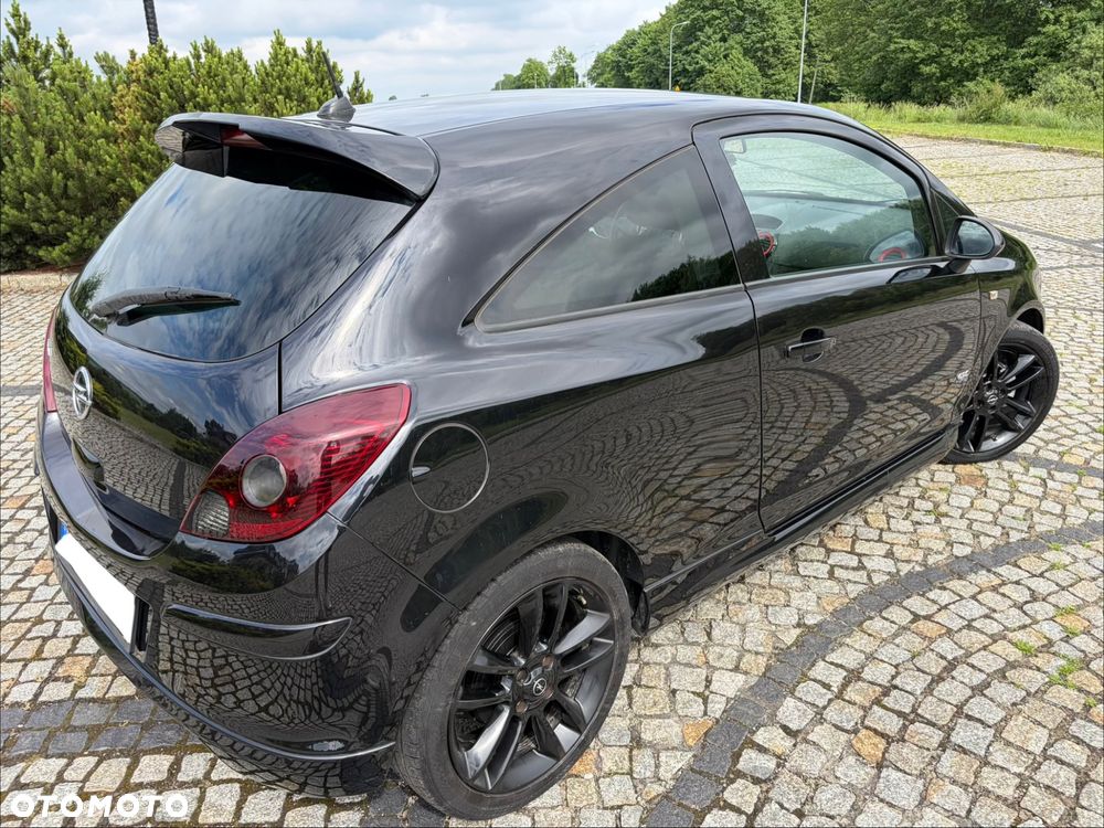 Opel Corsa 1.4 16V Sport - 9