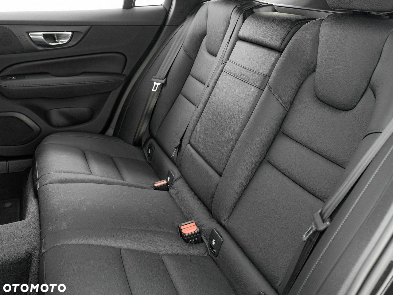 Volvo V60 D4 Inscription - 27