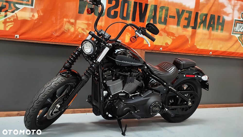 Harley-Davidson Softail Street Bob - 5