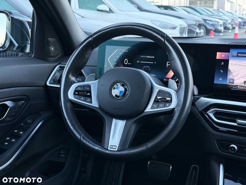 BMW Seria 3 320d xDrive M Sport Sport - 16