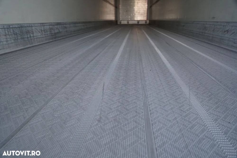 Schmitz Cargobull REFRIGERAT / THERMO KING SLX 400 / CU CÂRLIG / AXĂ DE RIDICARE / COȘ PENTRU PALEȚI - 19