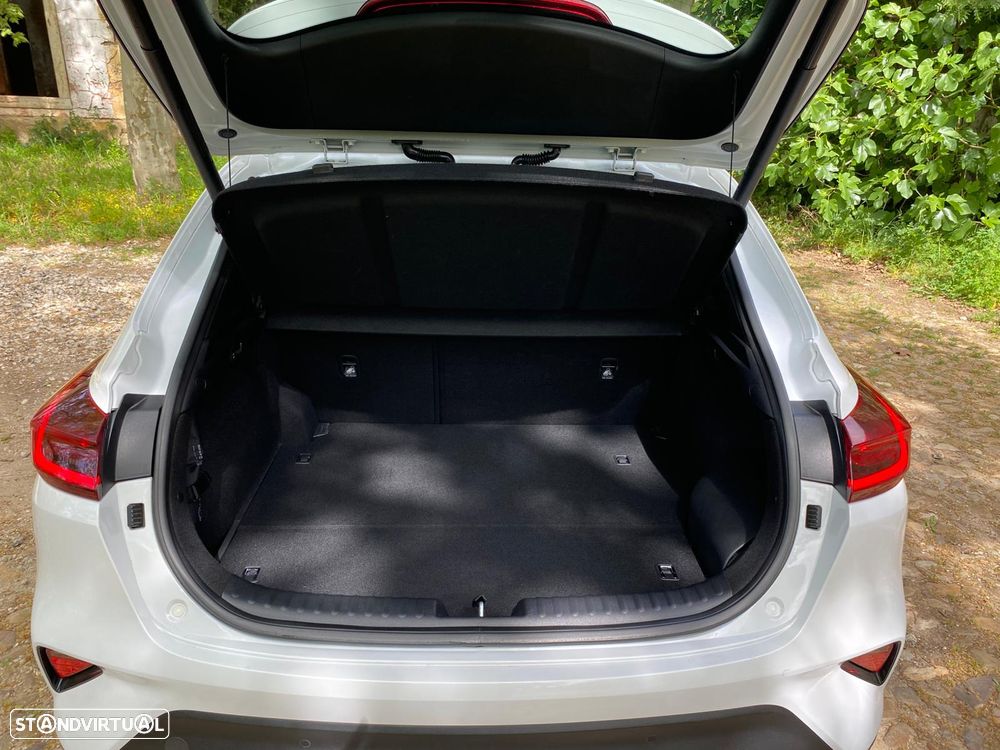 Kia XCeed 1.6 GDi PHEV Tech - 52