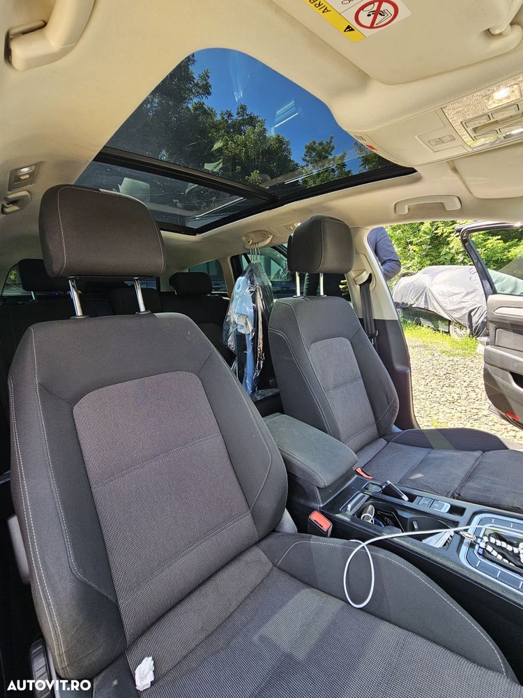 Volkswagen Passat 2.0 TDI DSG (BlueMotion Technology) Highline - 4