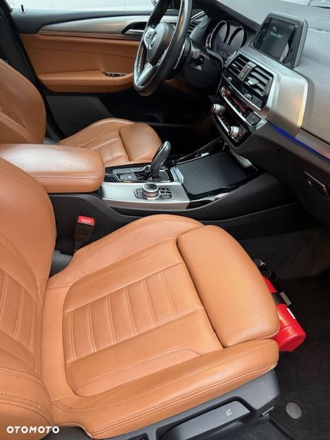 BMW X3 xDrive20i GPF sport - 14