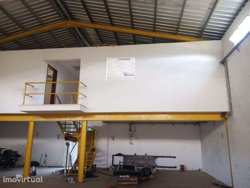 Armazém Ansião 300m2 - Grande imagem: 2/5