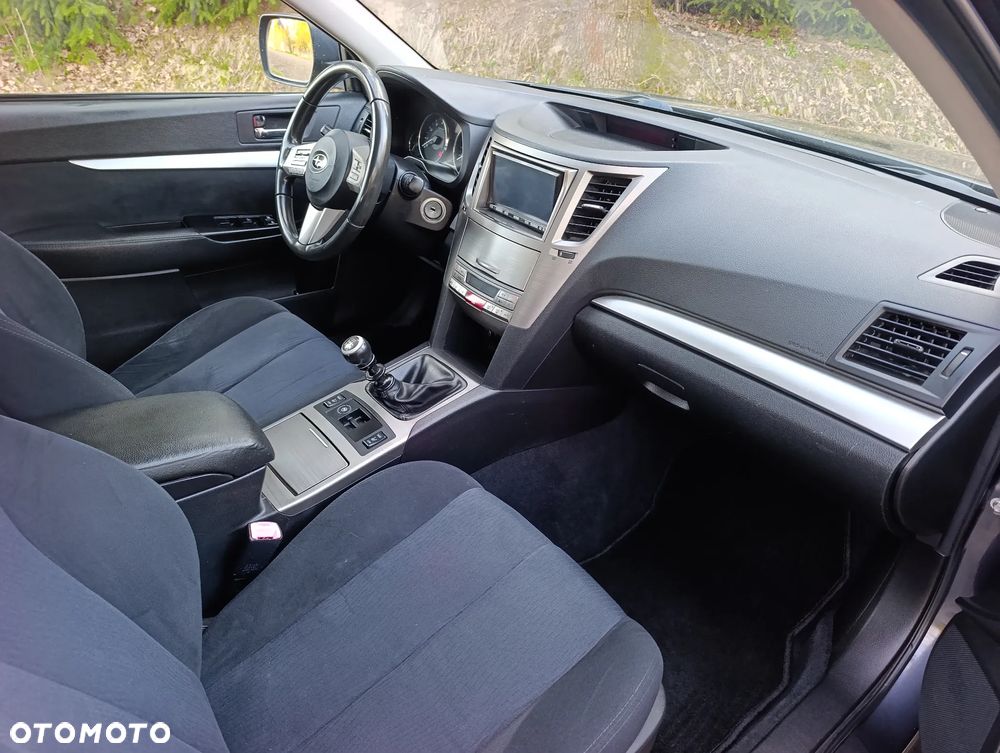 Subaru Outback 2.5i Comfort Navi - 13