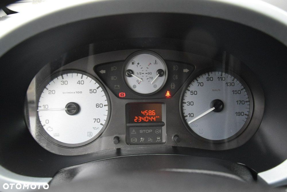 Citroën Berlingo Multispace HDi 115 FAP Selection - 31