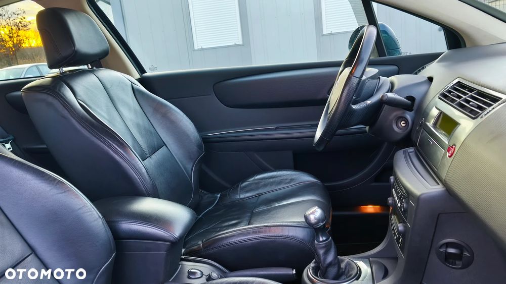 Citroën C4 1.6 HDi VTR Pack - 25