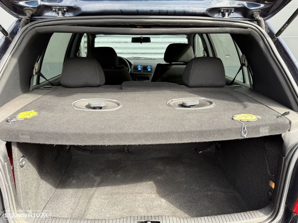 VW Golf 1.9 TDi Sport Generation - 18