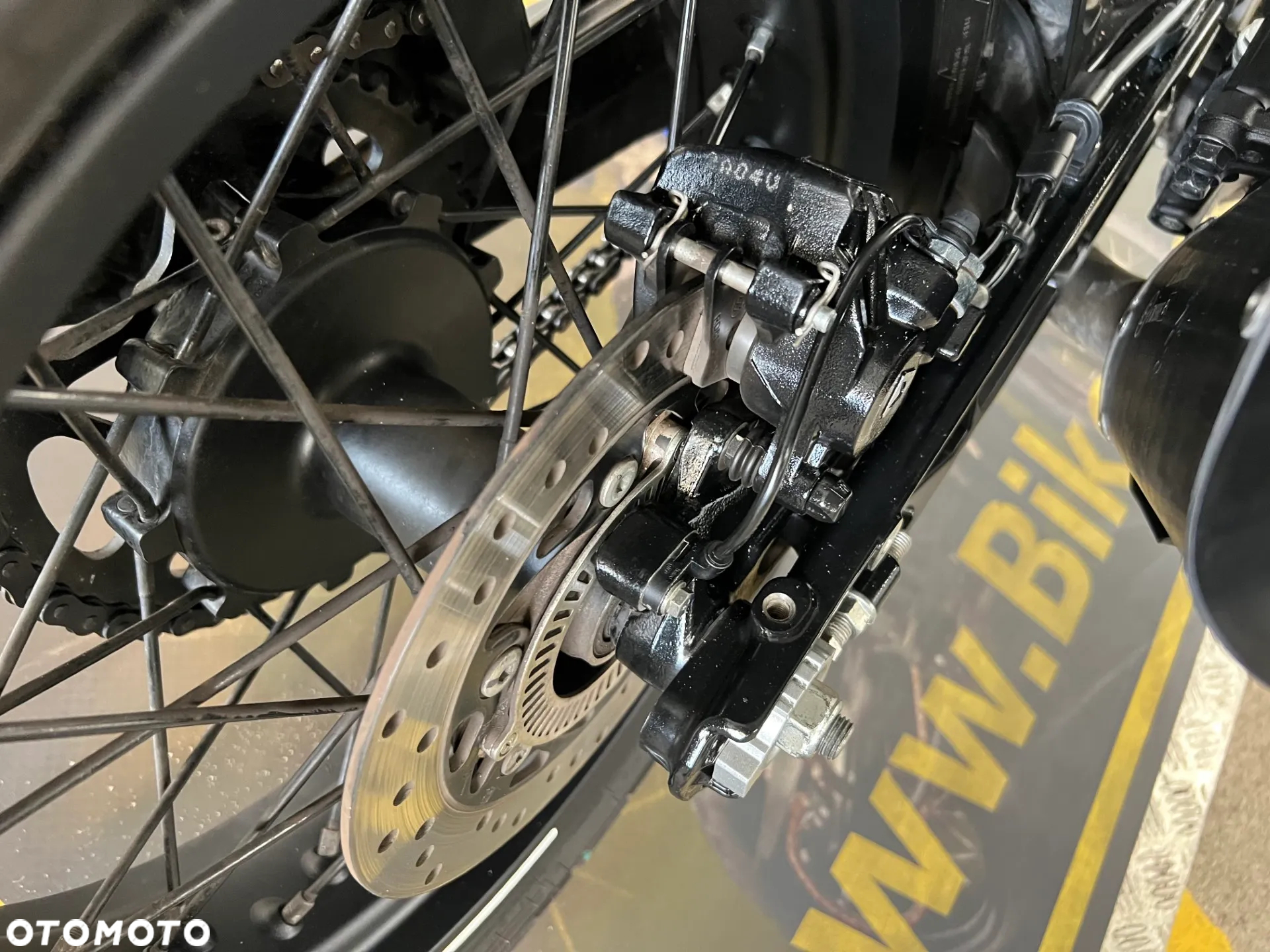 Husqvarna Svartpilen - 11
