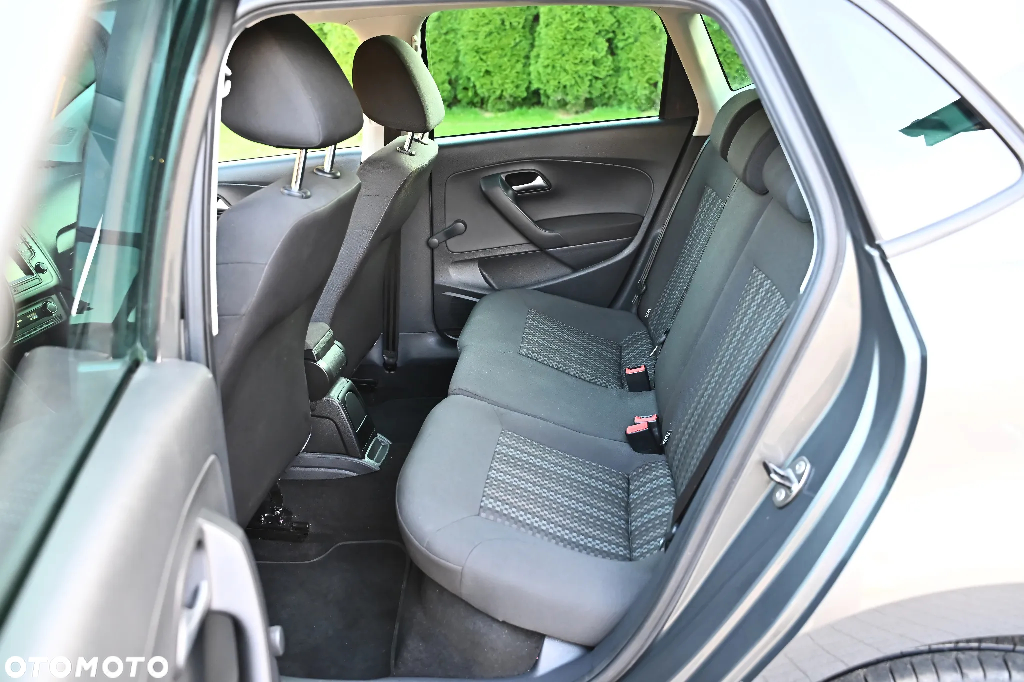 Volkswagen Polo 1.0 (Blue Motion Technology) Comfortline - 8