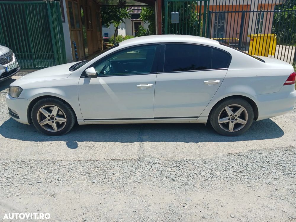 Volkswagen Passat - 6