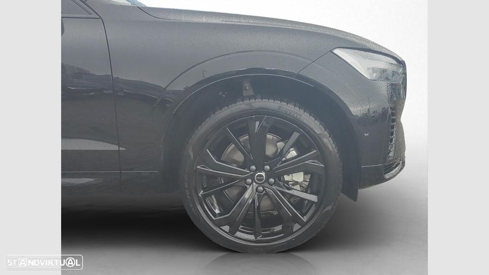 Volvo XC 60 2.0 T6 PHEV Black Edition AWD - 11
