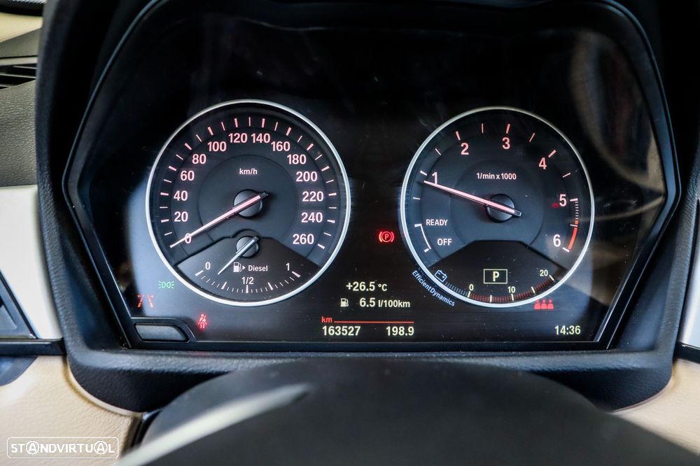 BMW X1 18 d sDrive Advantage Auto - 18