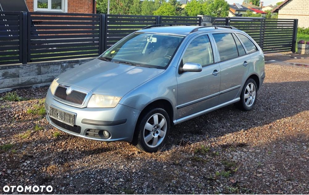 Skoda Fabia 1.4 16V Combi Comfort - 1