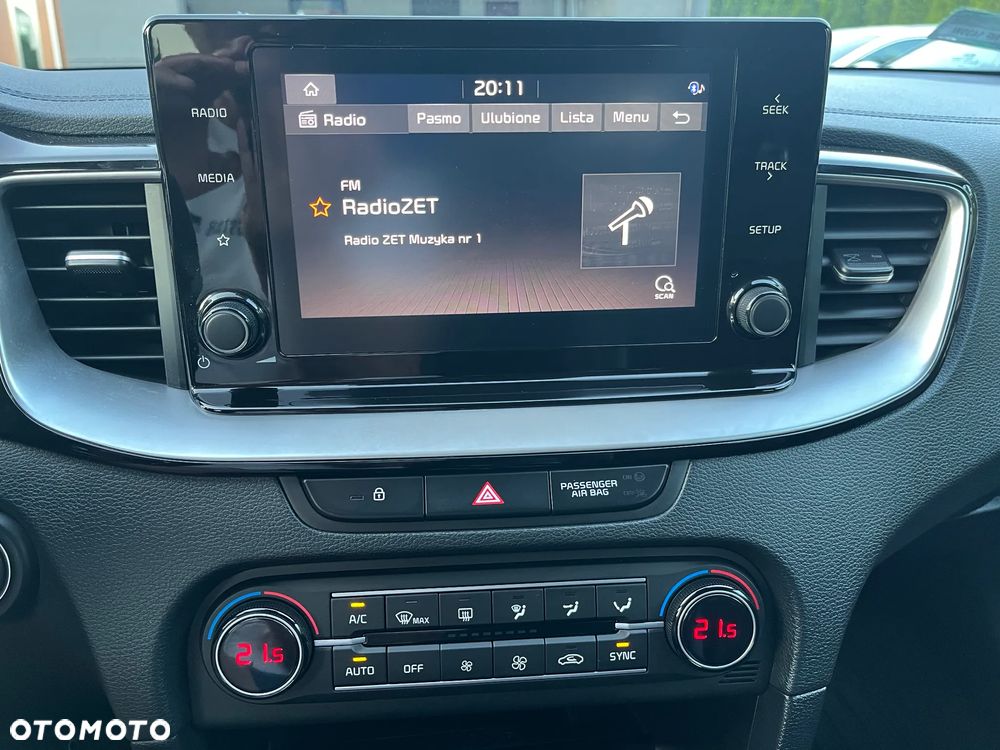 Kia Ceed 1.6 CRDi mHEV L - 13