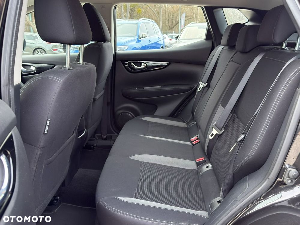 Nissan Qashqai - 16