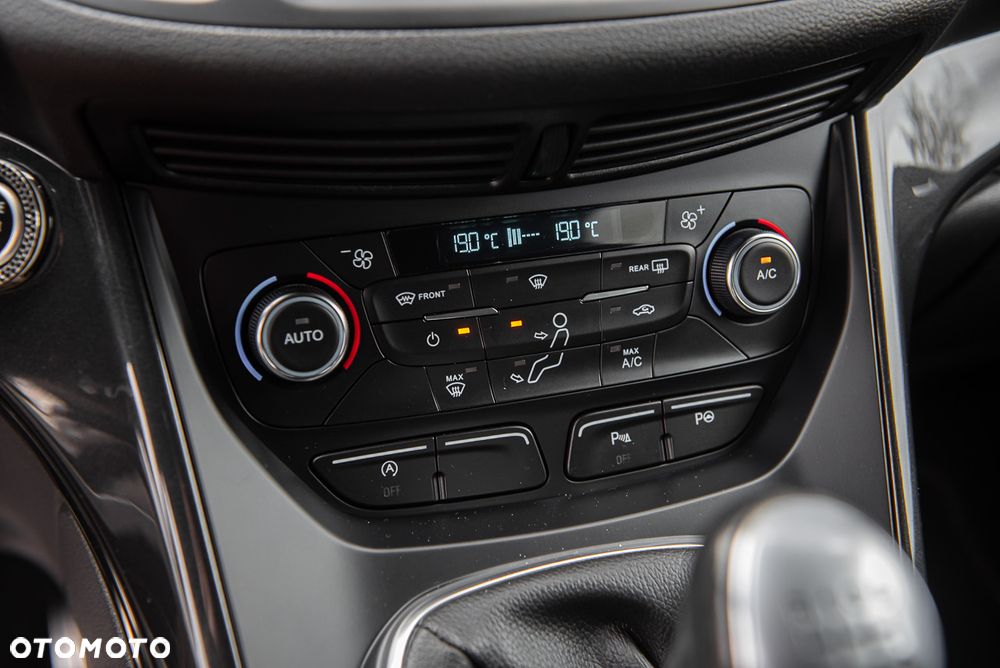 Ford Kuga 1.5 EcoBoost FWD ST-Line ASS - 25