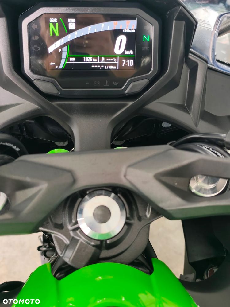Kawasaki Ninja - 6
