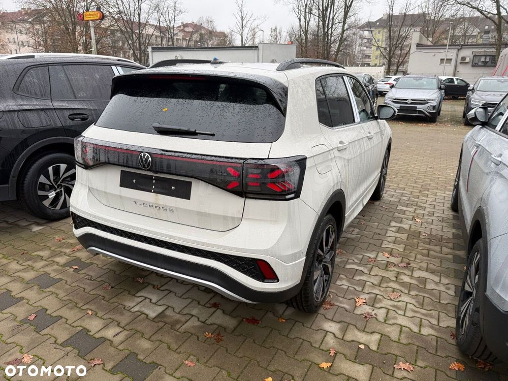 Volkswagen T-Cross - 4