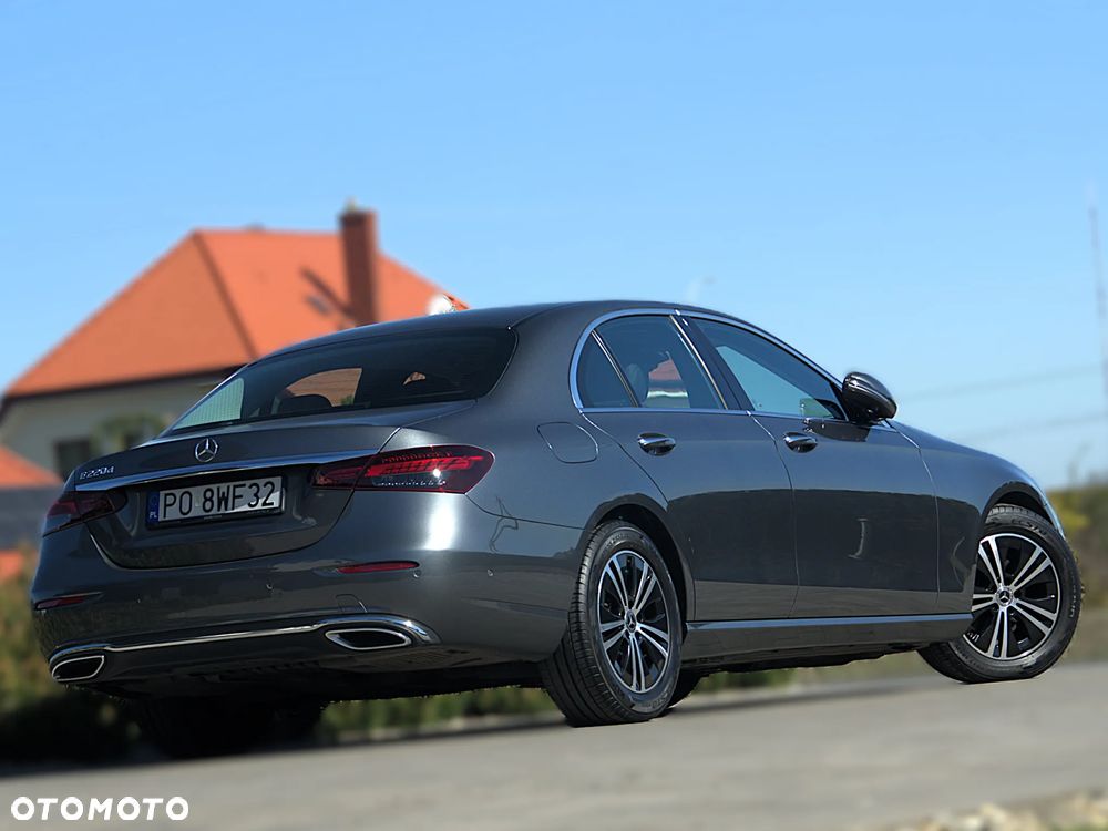 Mercedes-Benz Klasa E 220 d Avantgarde - 6