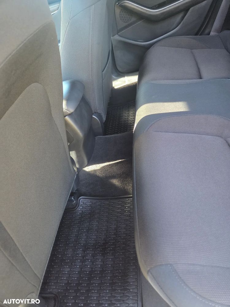Mazda 3 - 7