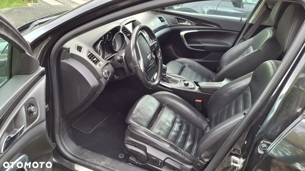 Opel Insignia 2.0 CDTI Cosmo - 11
