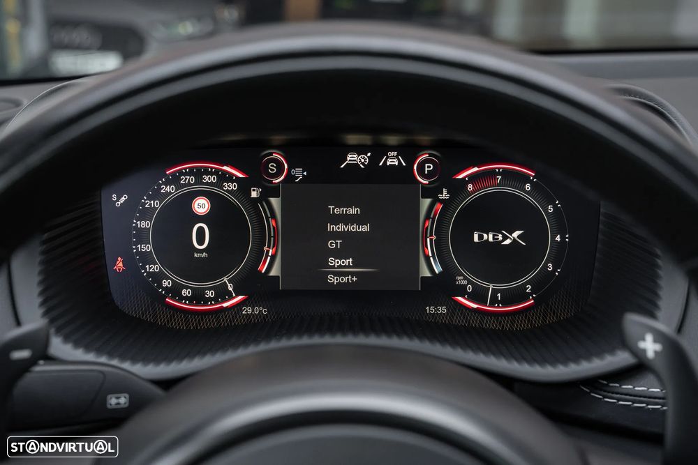 Aston Martin DBX 707 - 49