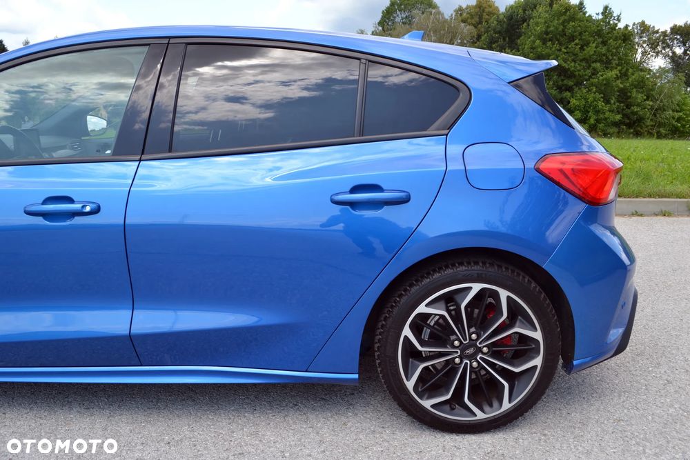 Ford Focus - 9
