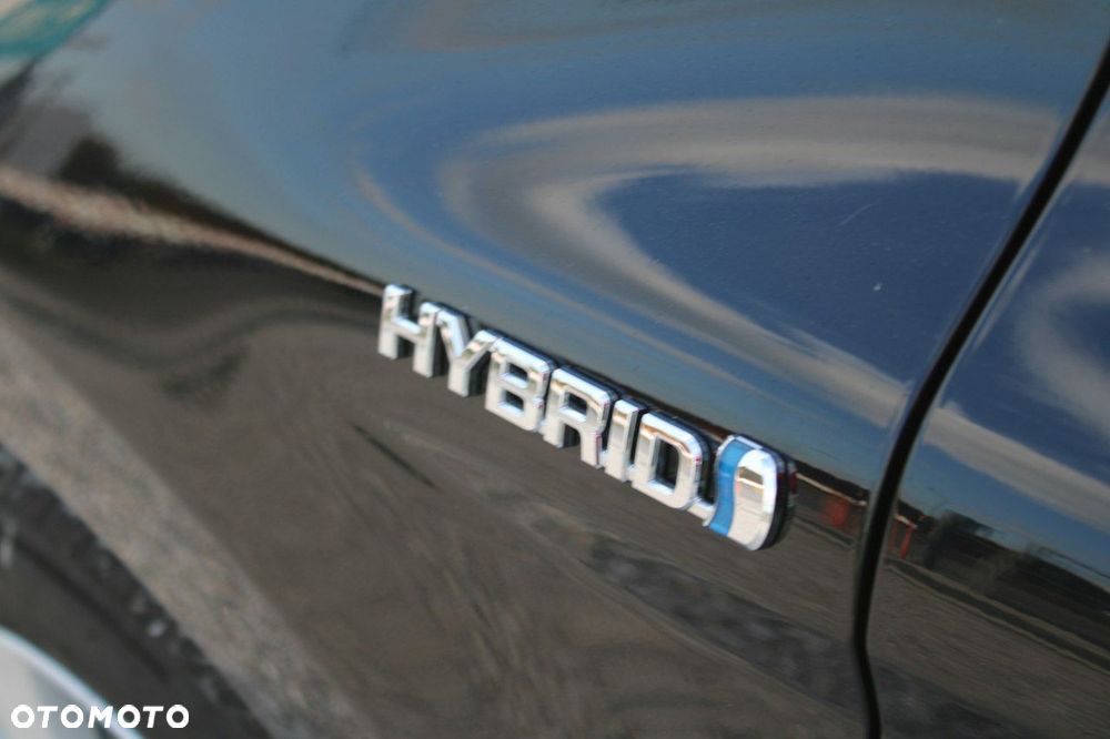 Toyota Camry - 13