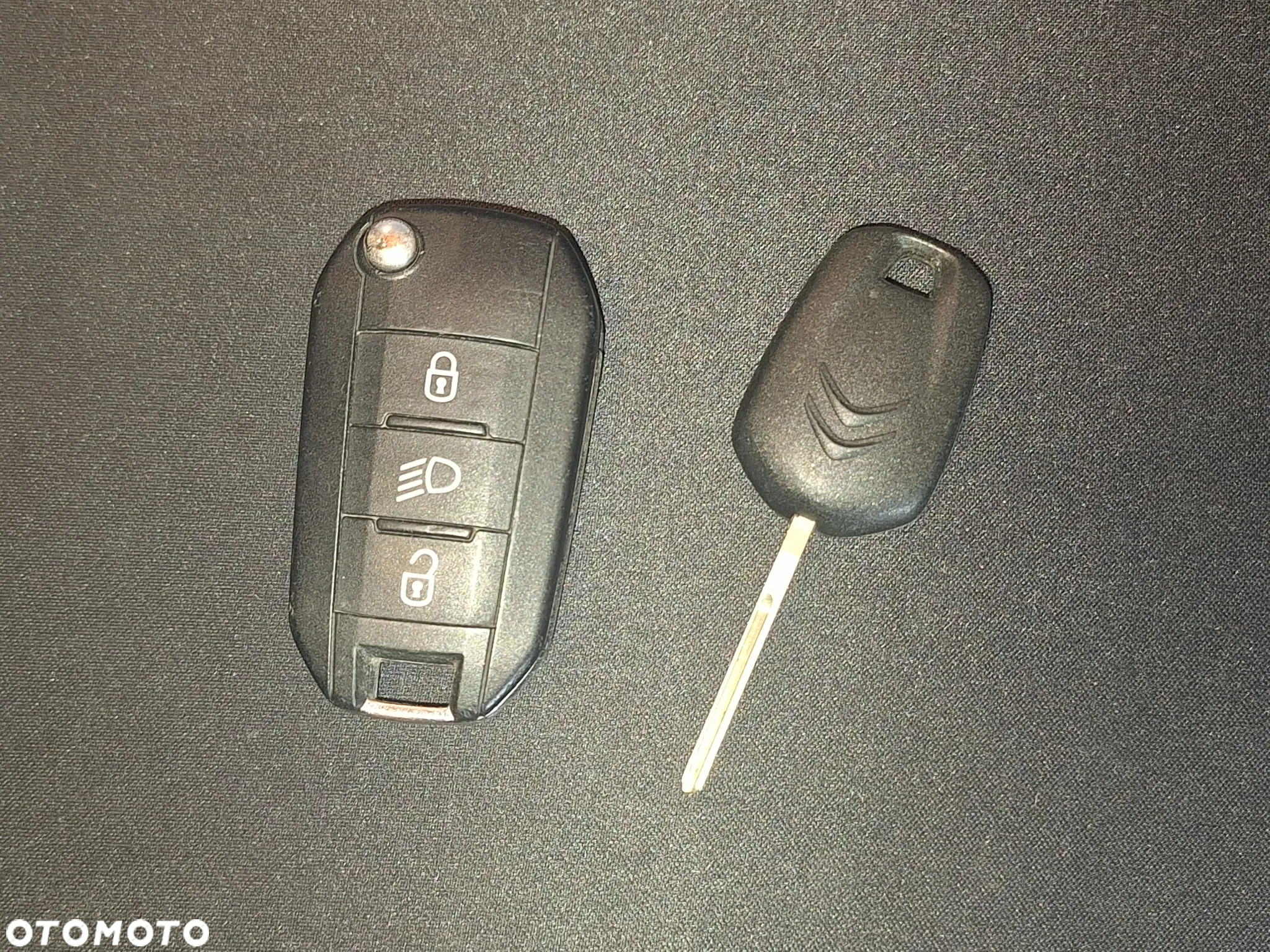 Citroën Berlingo M 1.2 PureTech Feel S&S - 17