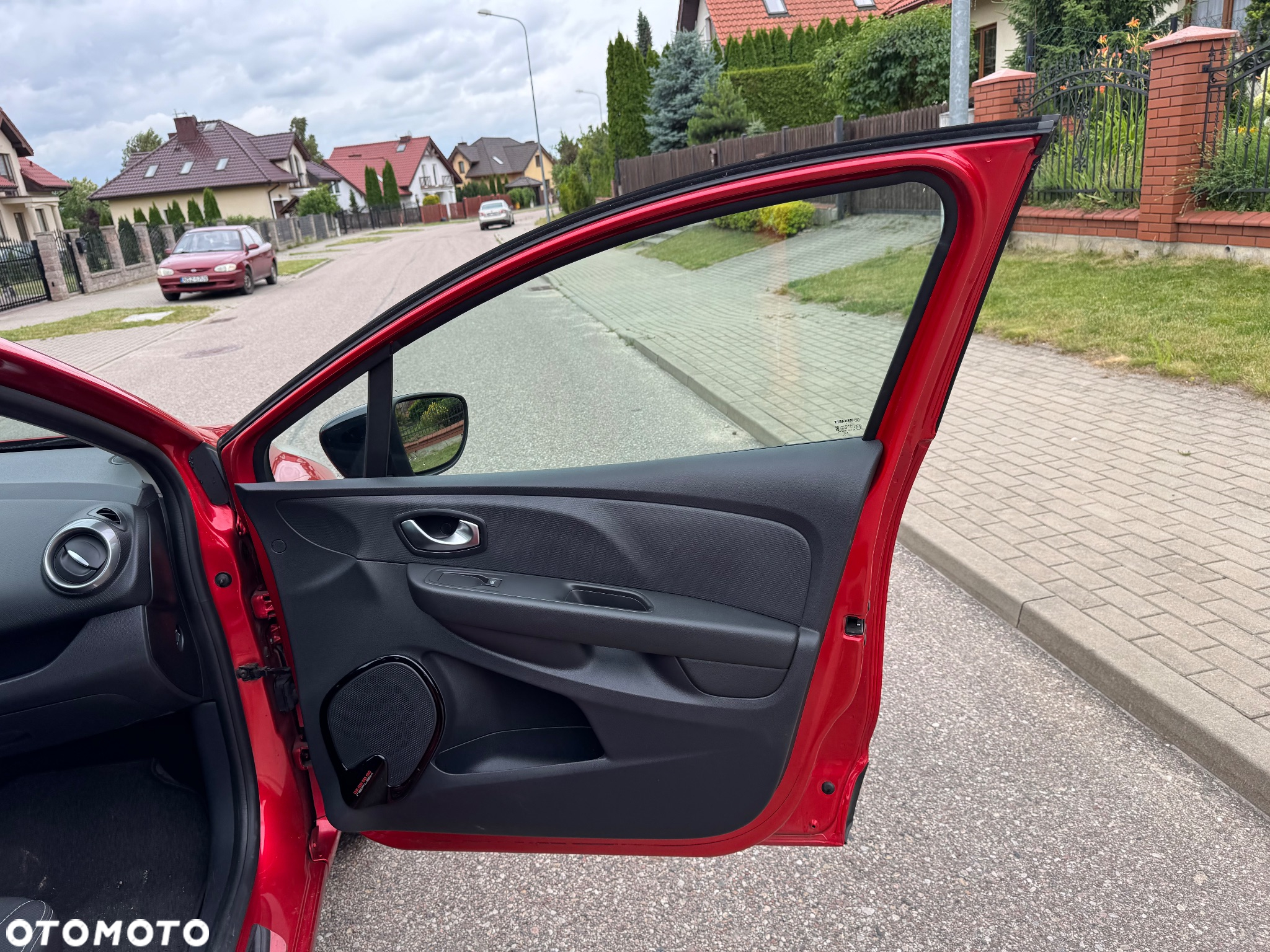 Renault Clio - 33