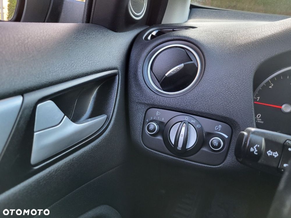 Ford Mondeo - 29