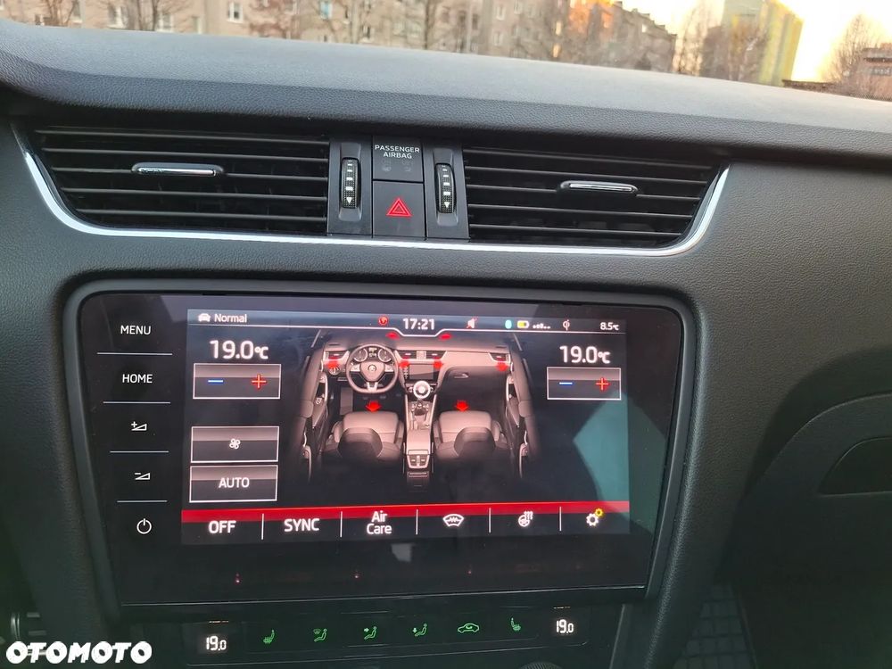 Skoda Octavia 2.0 TDI 4x4 DSG RS - 32