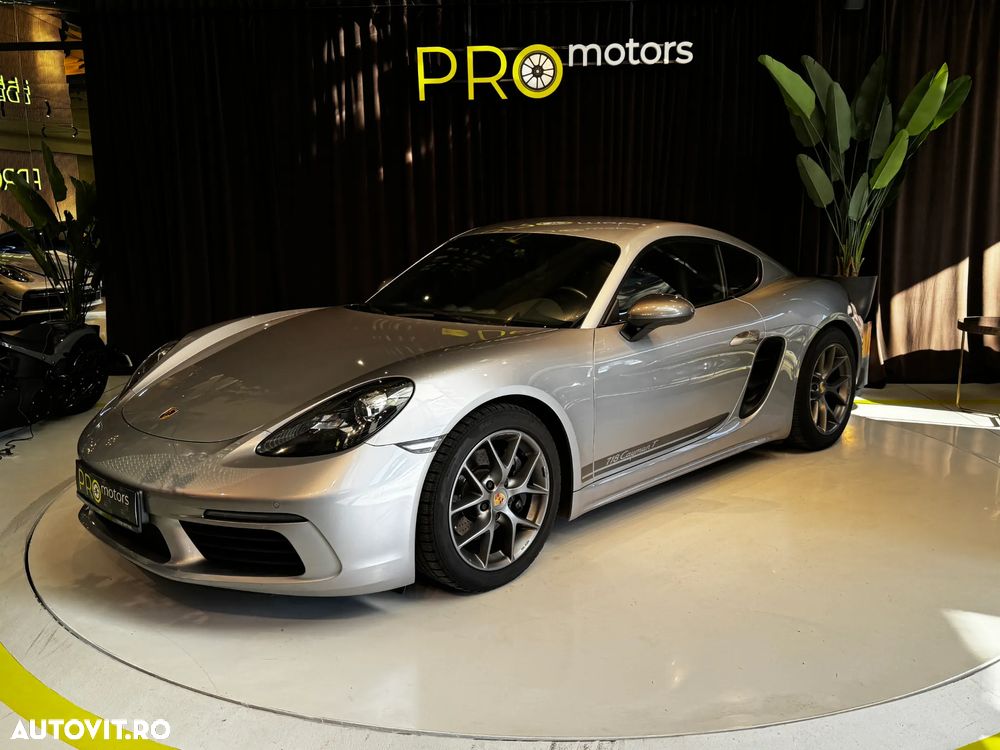 Porsche Cayman 718 T - 8