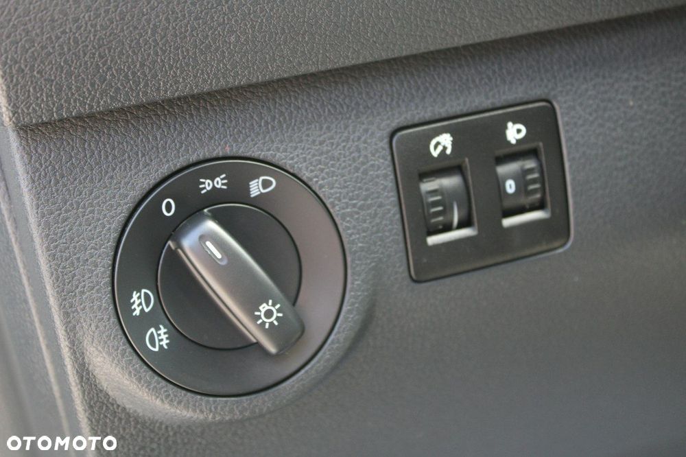 Volkswagen Caddy - 21