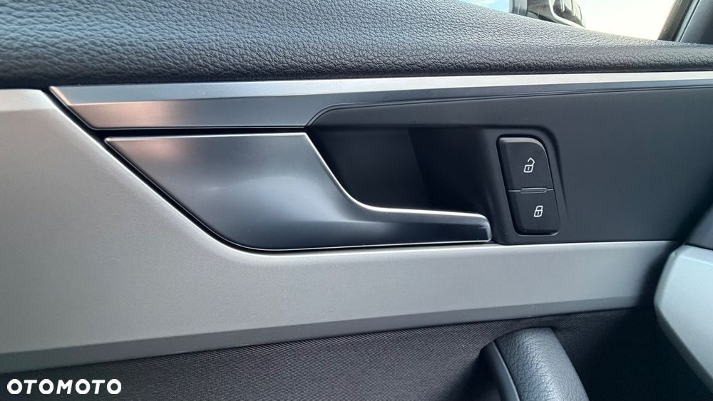 Audi A4 Allroad - 23