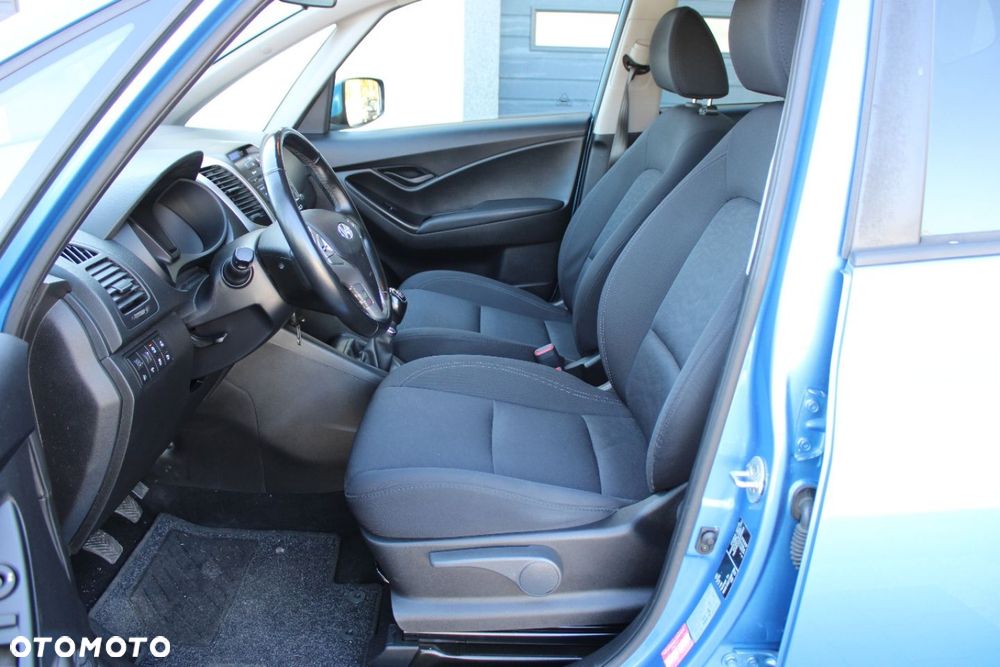 Hyundai ix20 - 16
